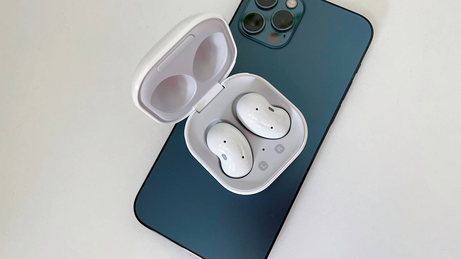 Как подключить Samsung Galaxy Buds к любому устройству