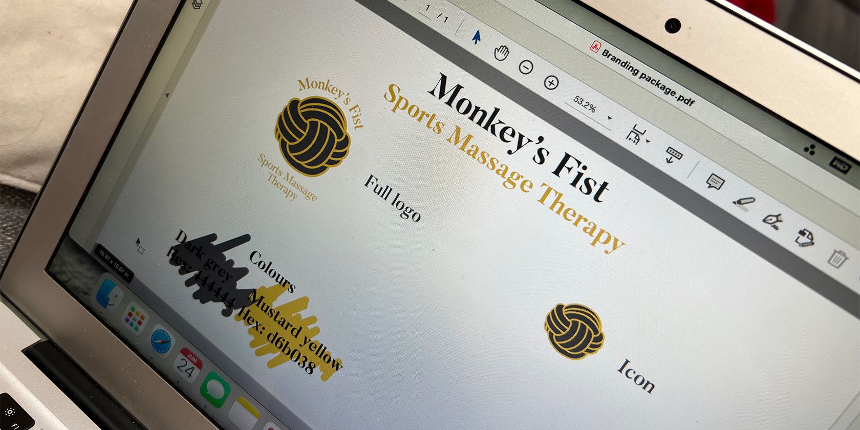 Пакет базового брендинга с логотипом и цветами на разных носителях.