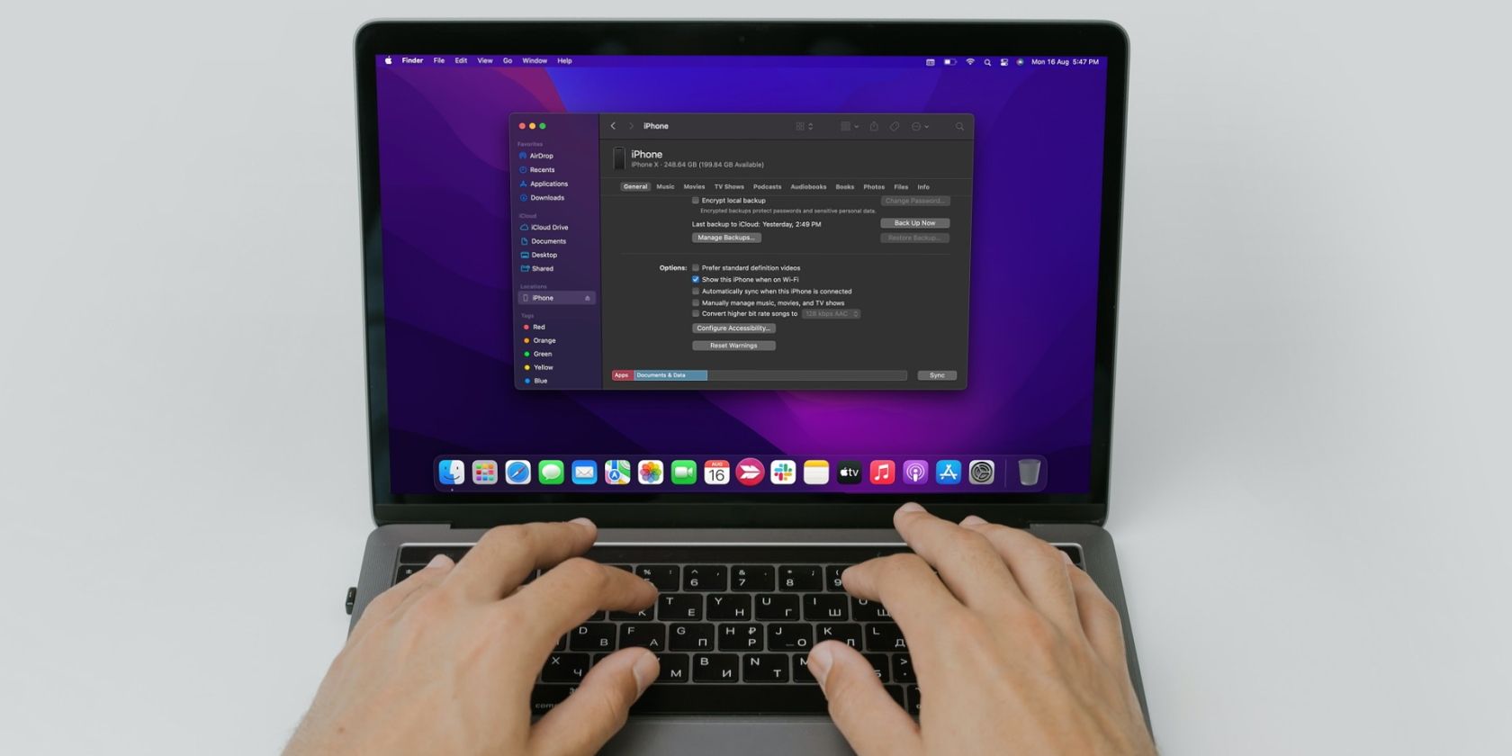 Включить Wi‑Fi синхронизацию iPhone с Mac