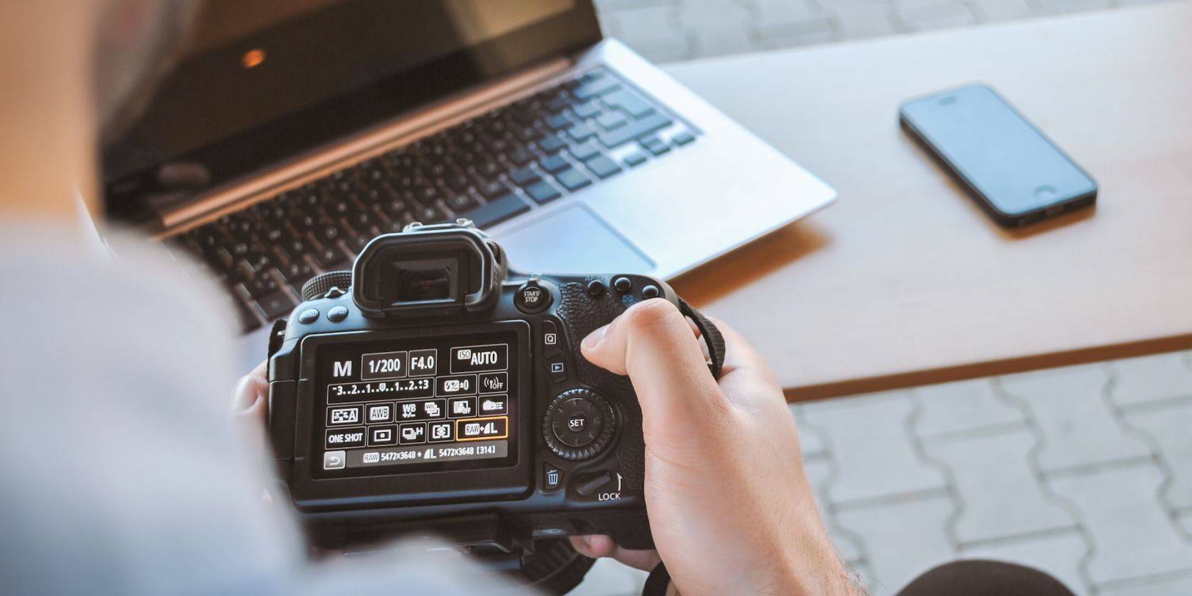 RAW в JPEG на Mac — через Preview