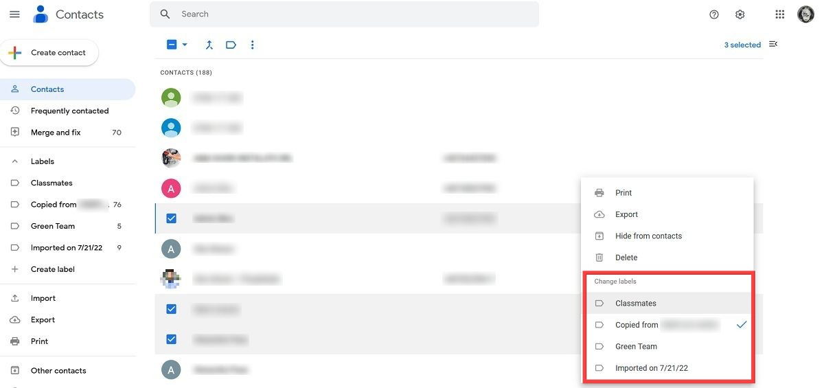 Добавление контактов в метку через веб-интерфейс Google Контакты.