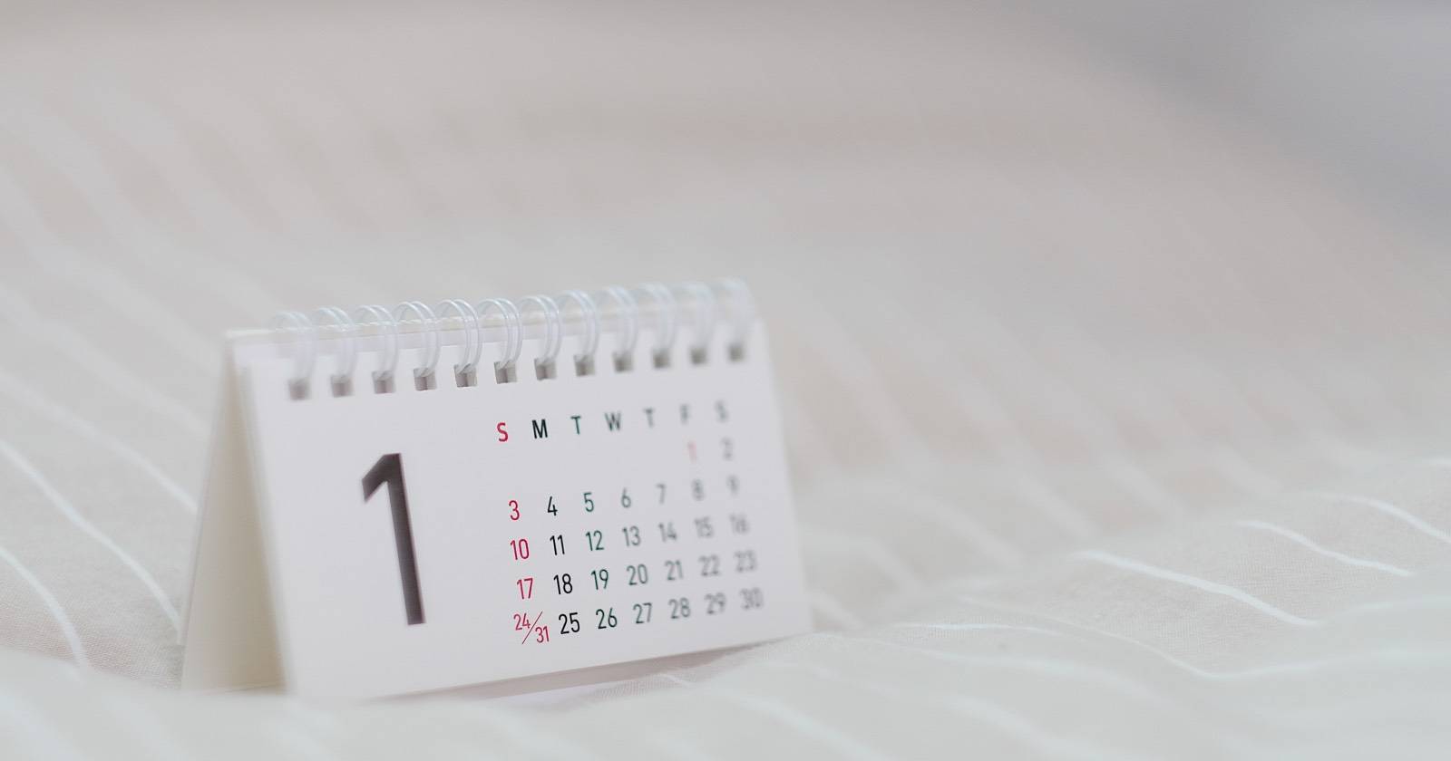 Изменить первый день недели в Asana