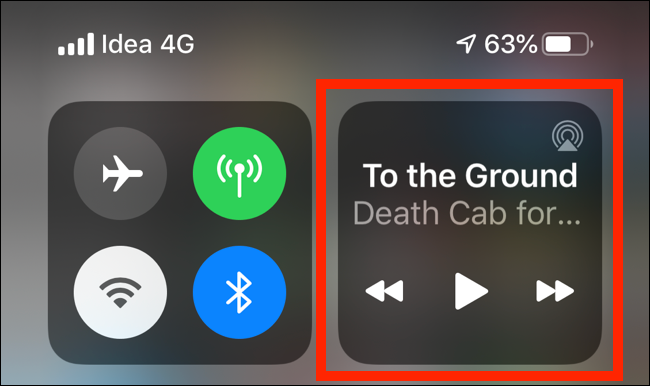 Нажмите и удерживайте виджет Сейчас воспроизводится, чтобы развернуть его