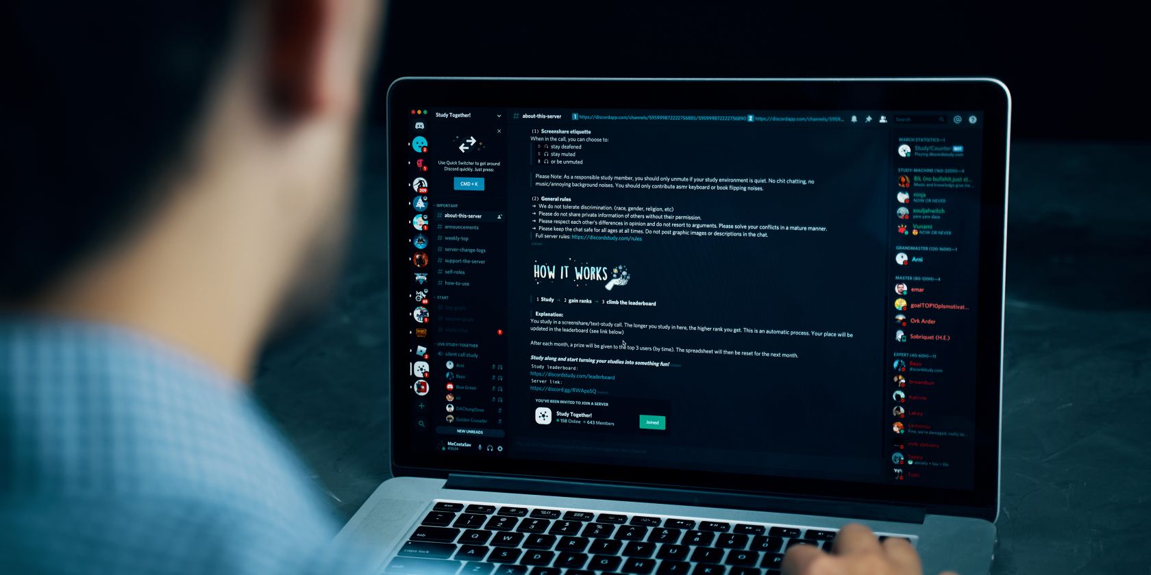 Забанить и разбанить участника в Discord
