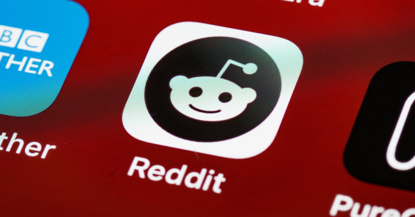 Приложение Reddit на мобильном устройстве с открытым профилем