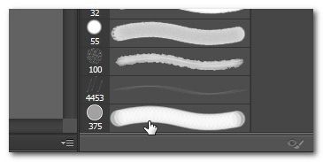 Выбор только что созданной кисти в списке пресетов