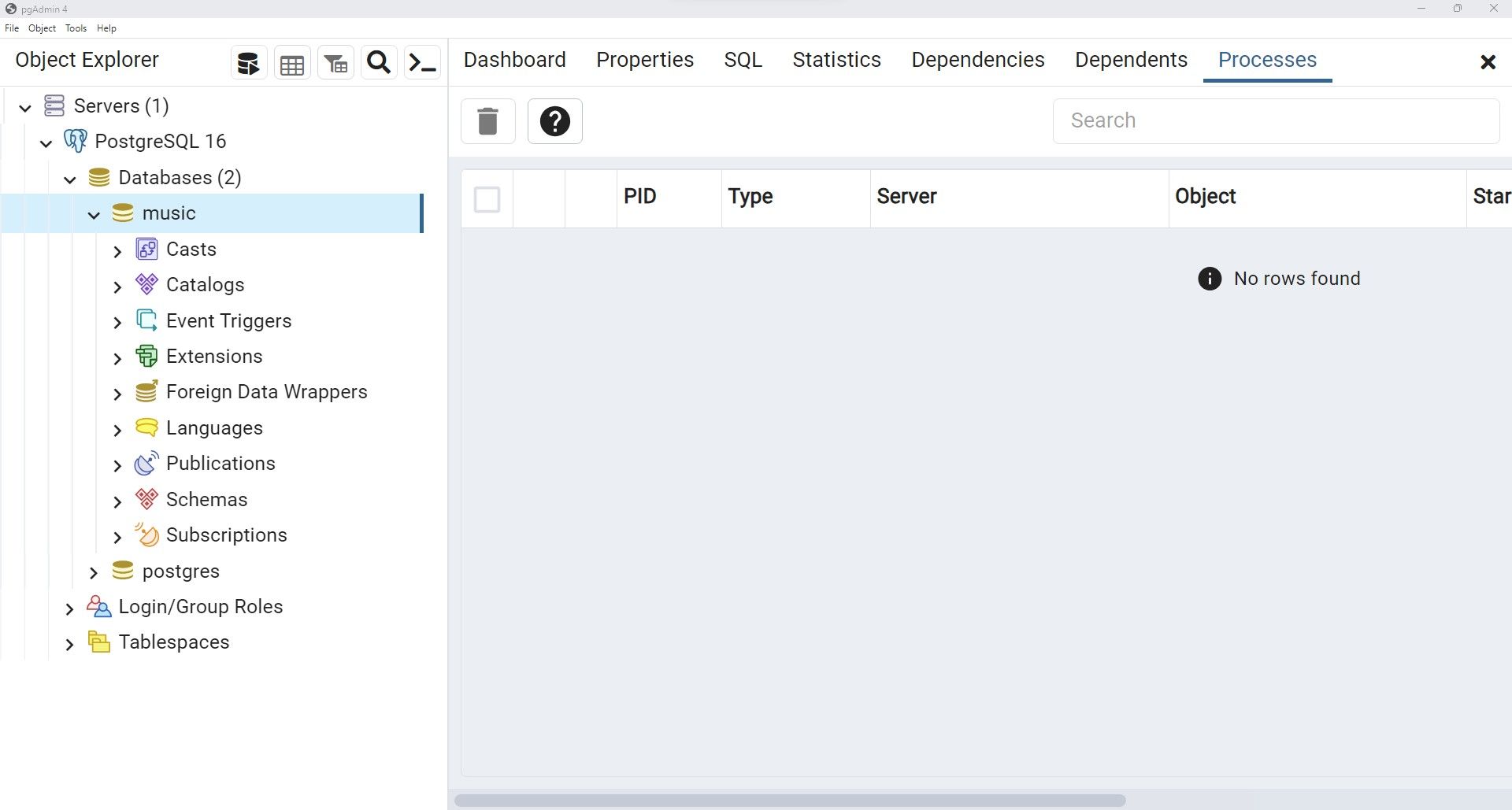 Список баз данных в интерфейсе pgAdmin4