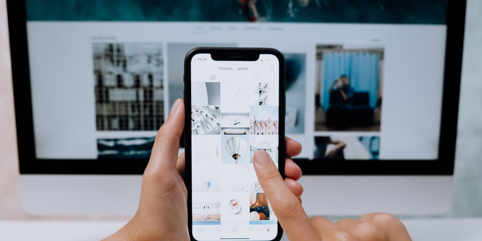 Как найти фото по месту на iPhone