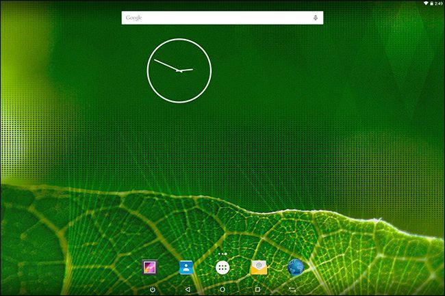 Фото устройства Windows с открытым интерфейсом DuOS в полноэкранном режиме