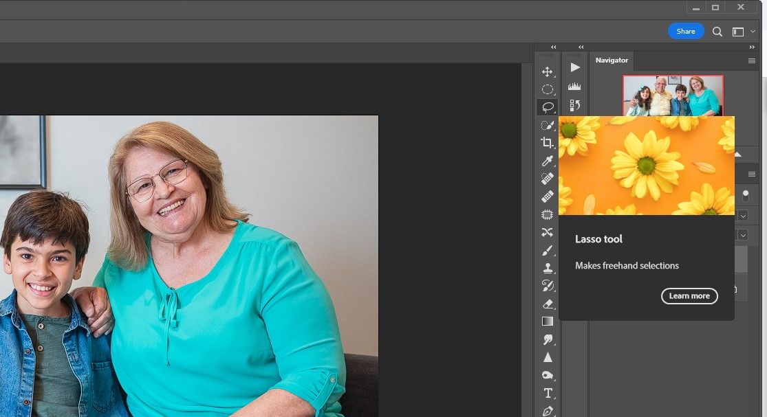 Шаг 2: нажмите L для инструмента Лассо