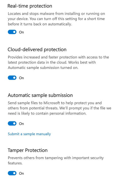 Все параметры защиты от вирусов включены, в том числе защита в реальном времени
