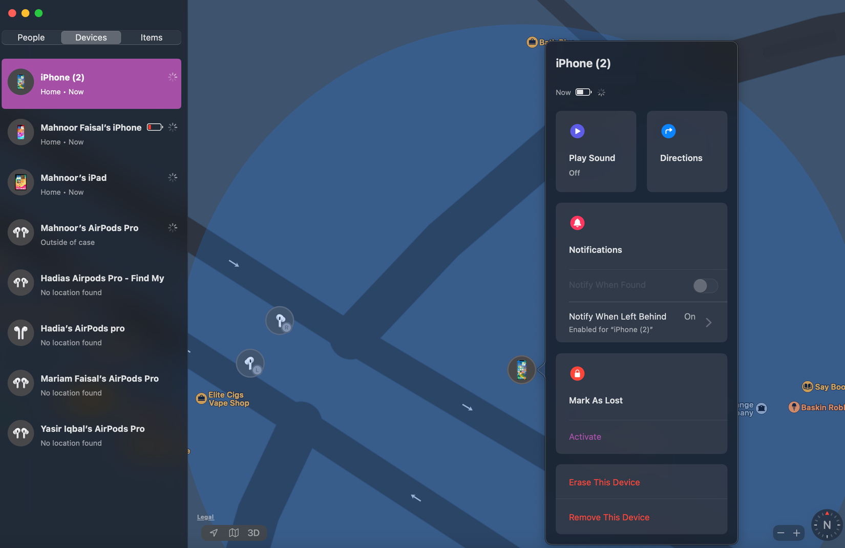 Опции для устройства в «Локаторе» на Mac