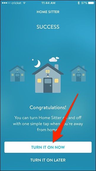 Кнопка Включить сейчас для активации Home Sitter