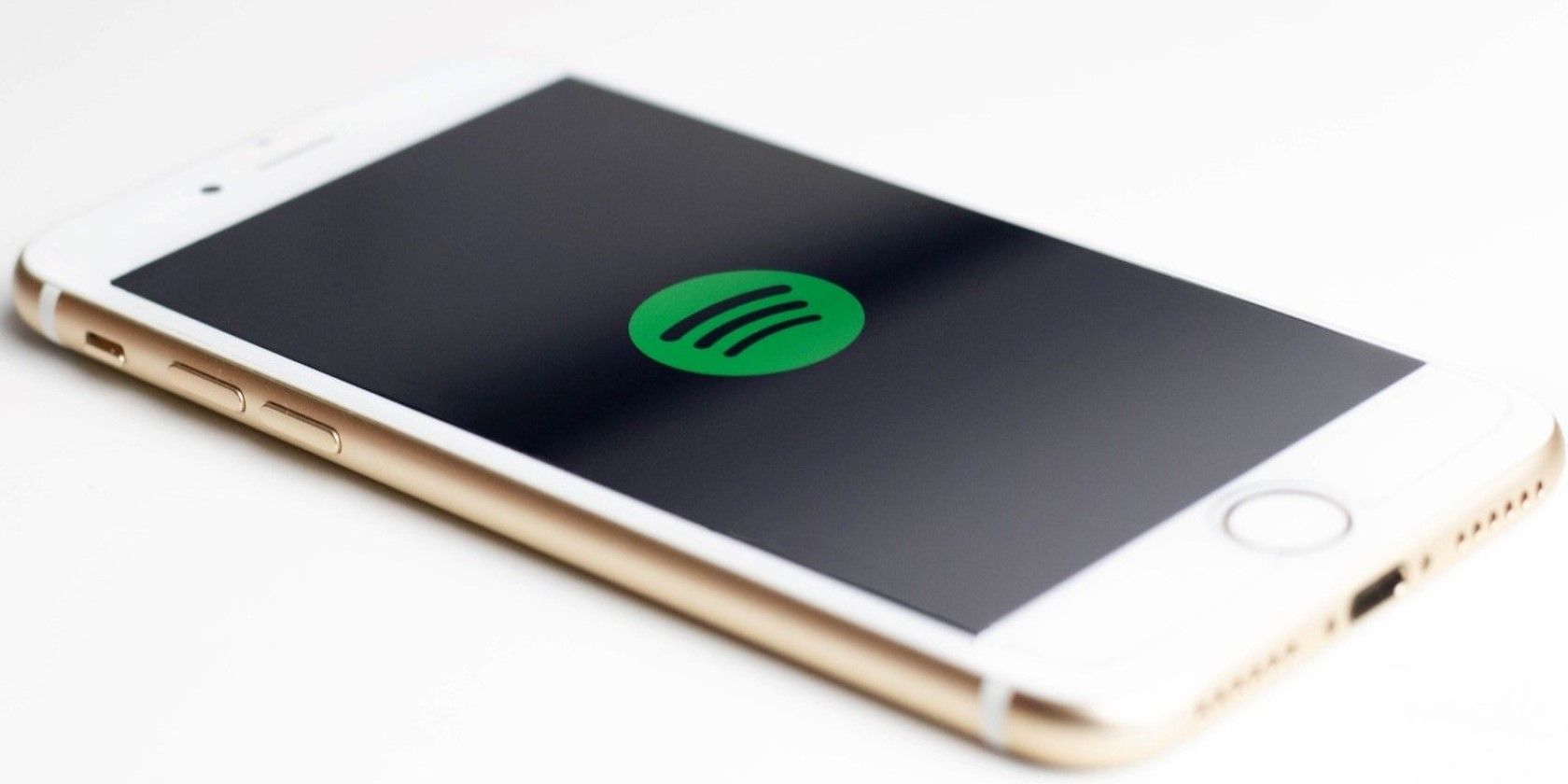 Как слушать подкасты в Spotify