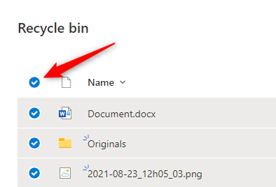 Нажмите кружок рядом с Заголовком списка, чтобы выделить всё.