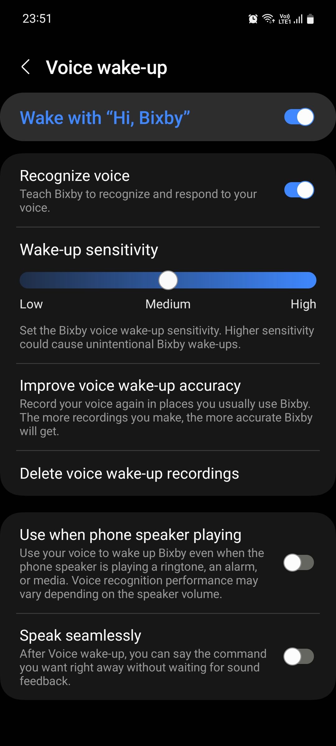 Меню голосового пробуждения в Bixby
