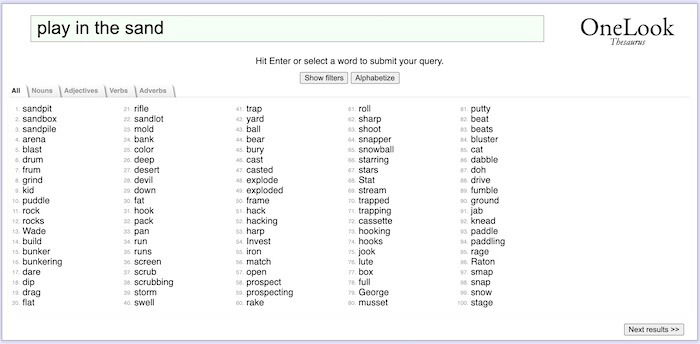 Поиск слова по описанию: пример «play in the sand» даёт sandbox или sandpit