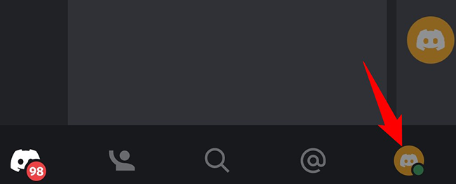 Иконка профиля внизу приложения Discord.