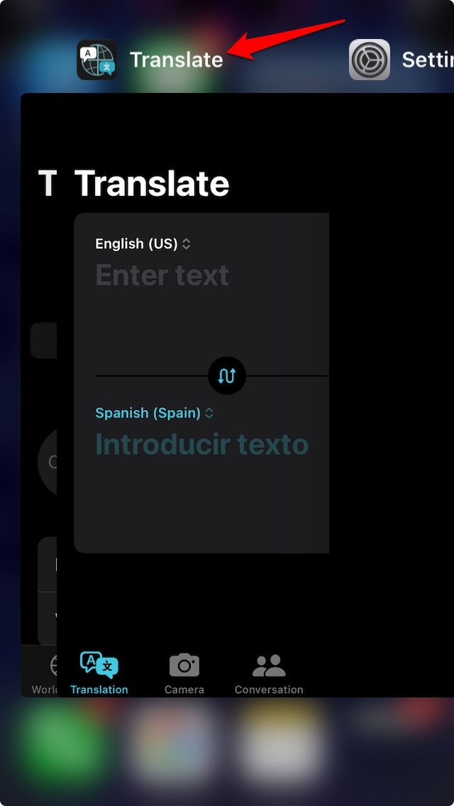 Принудительно закрыть приложение «Переводчик» на iPhone — экран переключателя приложений