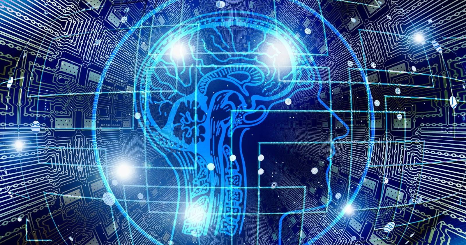 робот с изображением мозга, символизирующим искусственный интеллект