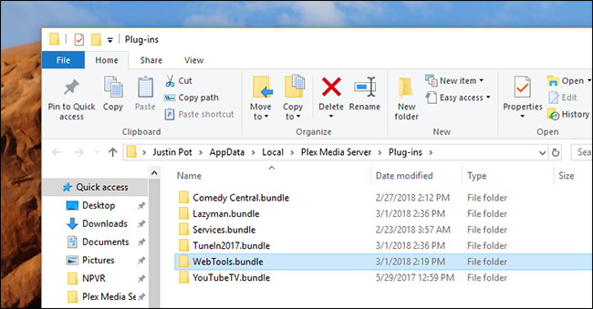 Перетащите WebTools.bundle в папку плагинов Plex