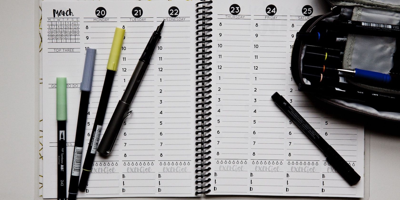 Еженедельный планер в Canva — быстро и просто