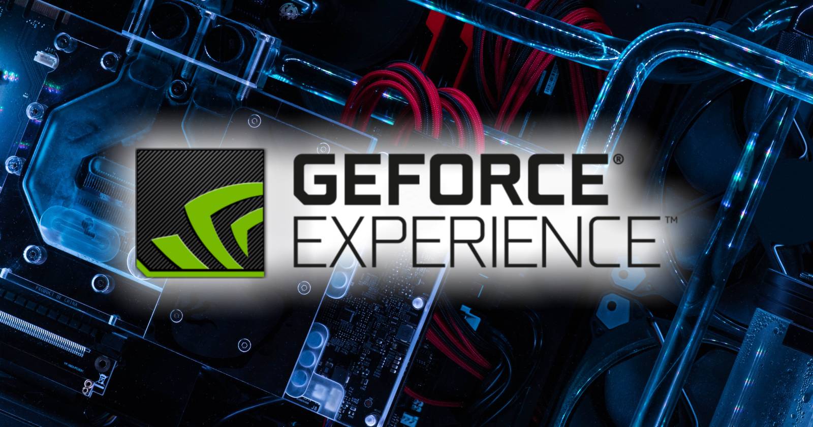 Логотип NVIDIA GeForce Experience на фоне материнской платы