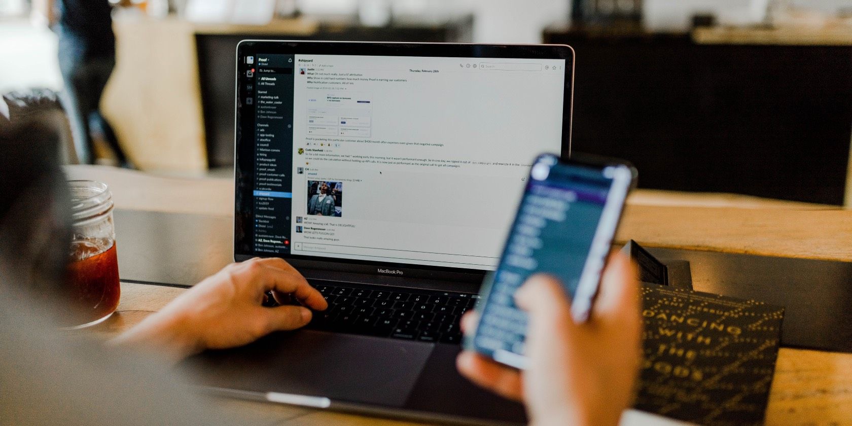 Изменить папку загрузок Slack