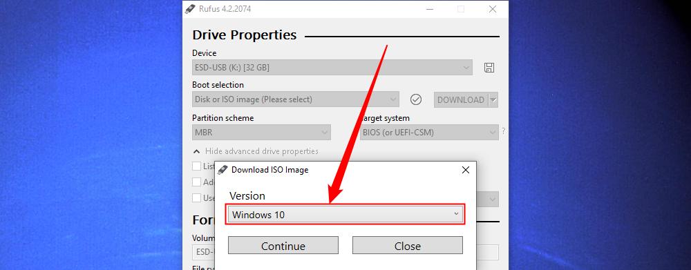 Меню выбора версии Windows в Rufus, выбрана 'Windows 10'.