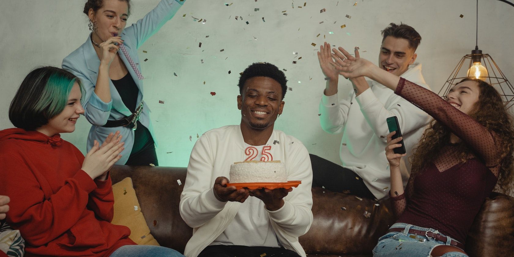 Спланируйте вечеринку с Alexa