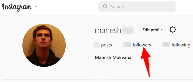 Нажмите «Подписчики» вверху страницы.