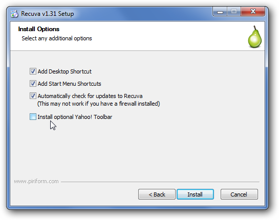 Установочный экран Recuva с предупреждением о дополнительном ПО