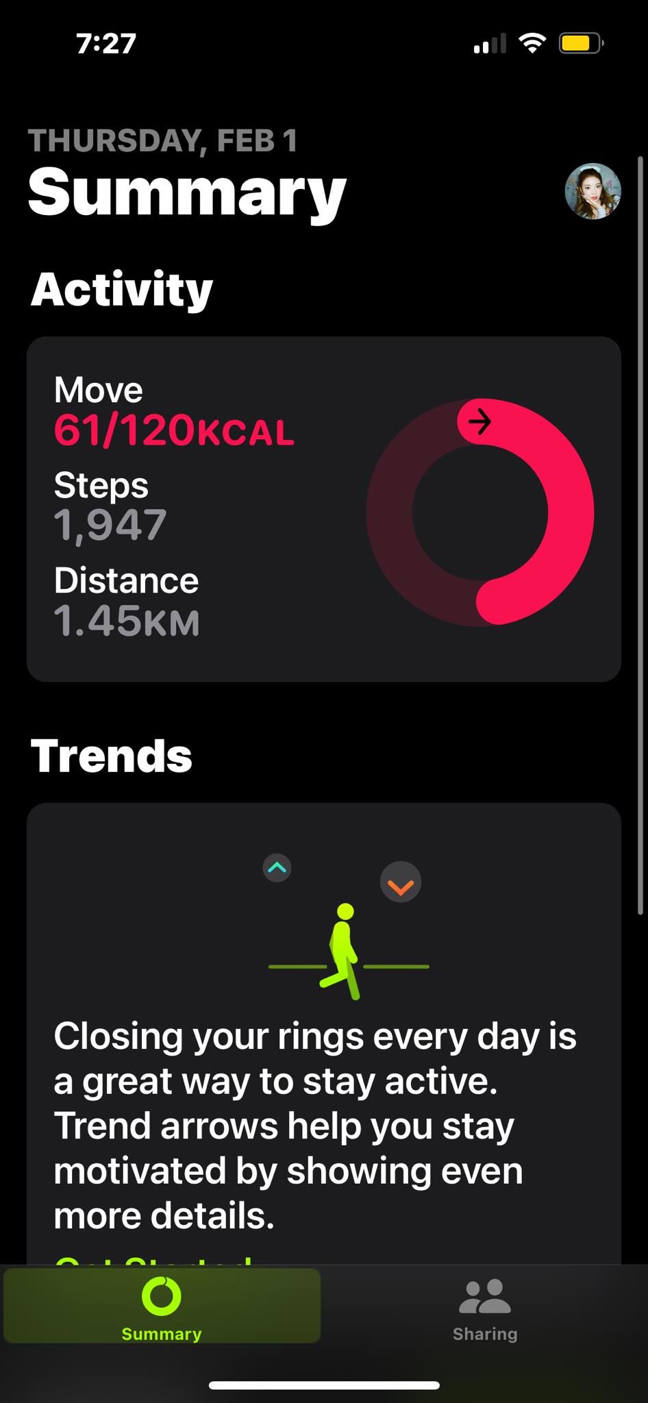 Просмотр сводки активности в приложении Фитнес на iPhone