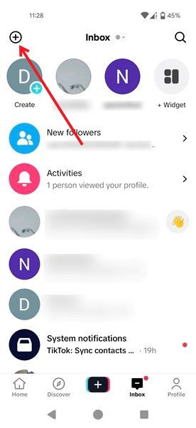 Нажатие кнопки + в TikTok для Android.