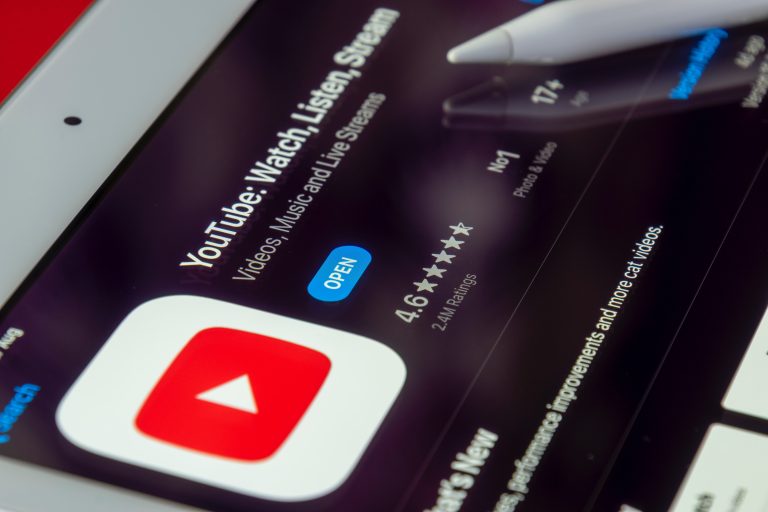 Исправить ошибку «Something went wrong» на YouTube