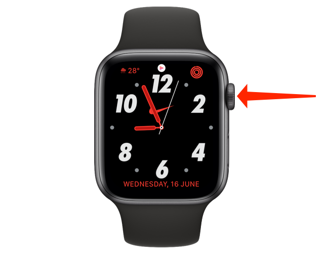 Нажмите Digital Crown, крупную круглую кнопку на стороне Apple Watch.