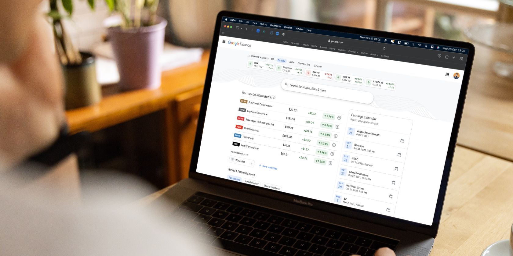 Список отслеживания и сравнение акций в Google Finance