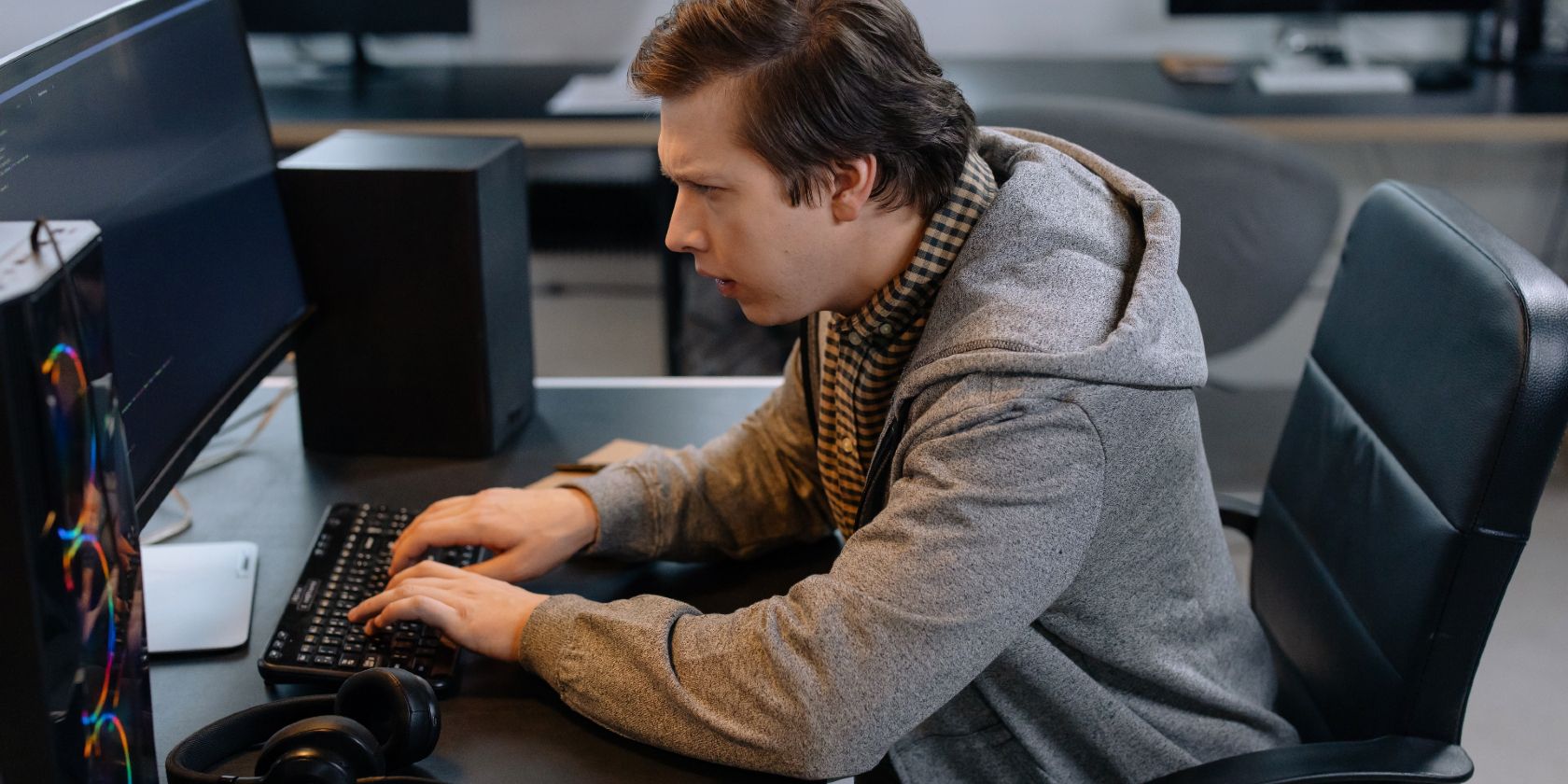 Клавиатура печатает справа налево — исправление Windows