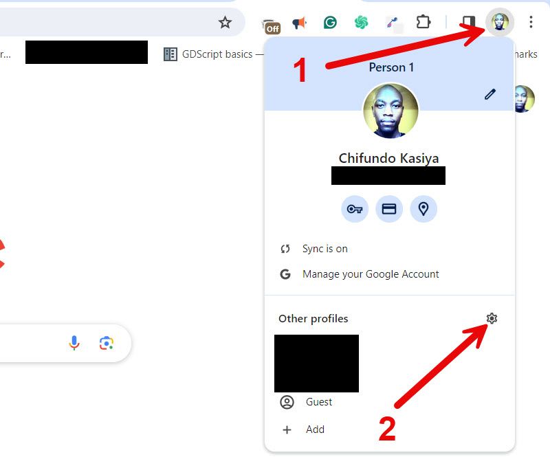 Переход к экрану 'Управление профилями' в Chrome.