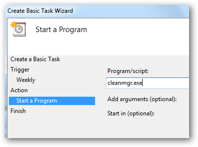 Поле Программа/скрипт: cleanmgr.exe