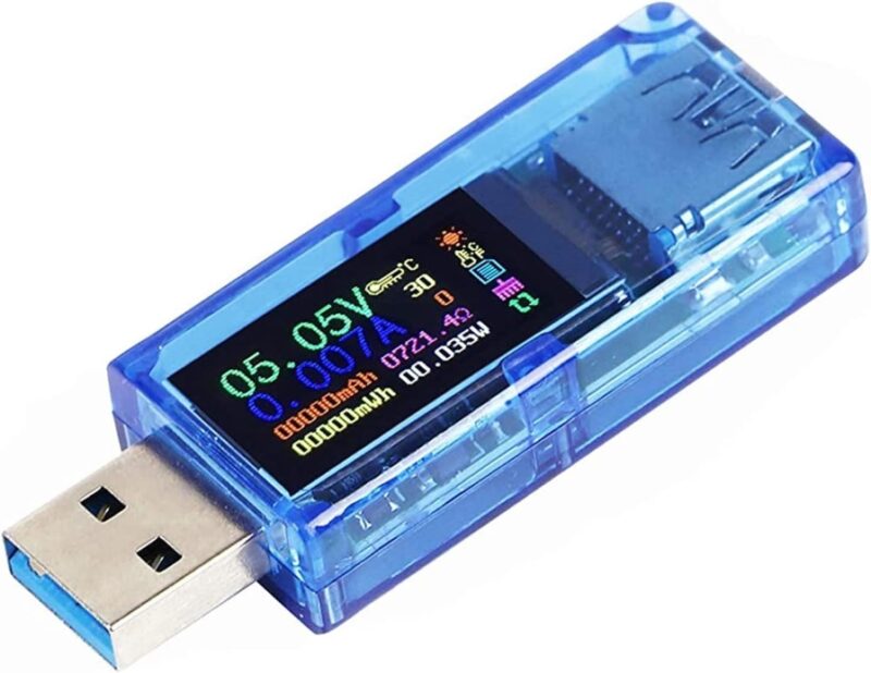 USB мультиметр подключён к кабелю