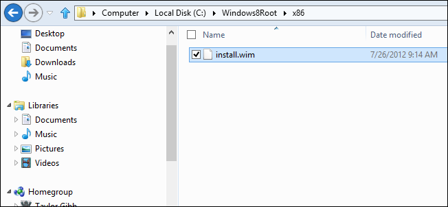 Переместите install.wim в папку x86