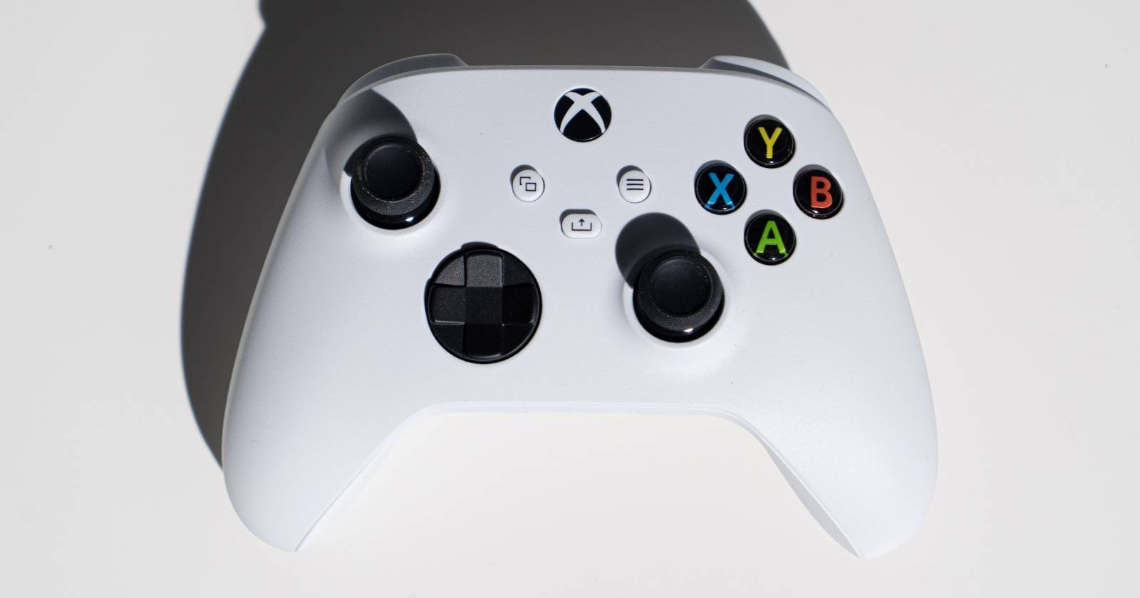 Скрыть арт игр на Xbox Series X|S