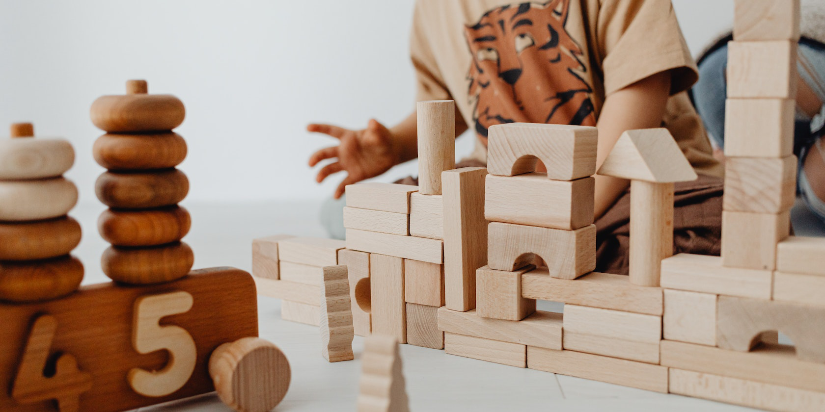 VSTACK и HSTACK в Excel — объединение таблиц быстро