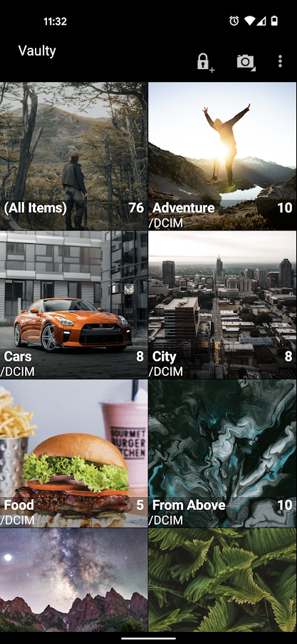 Интерфейс Vaulty: список защищённых альбомов