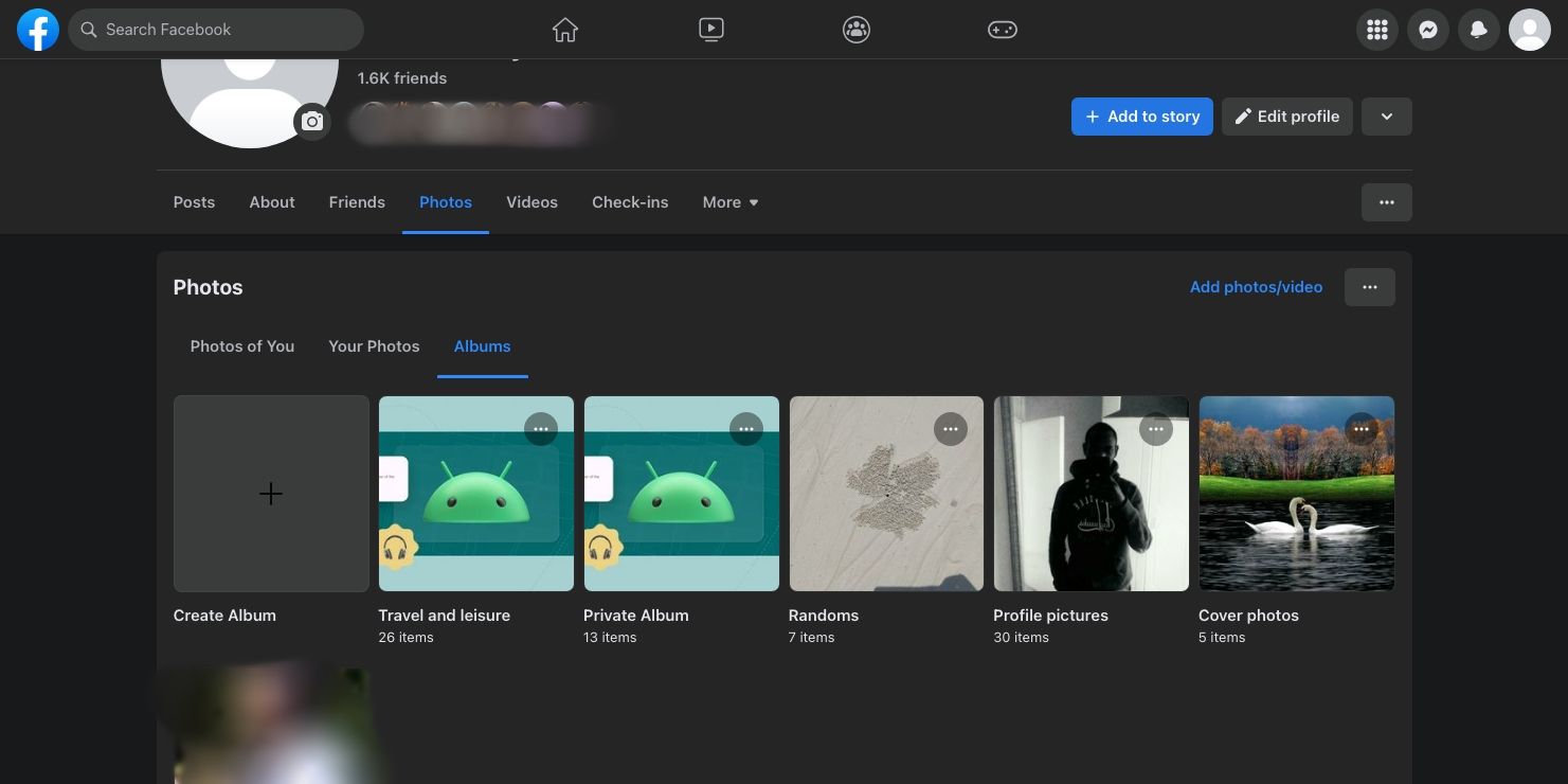 Страница альбомов Facebook