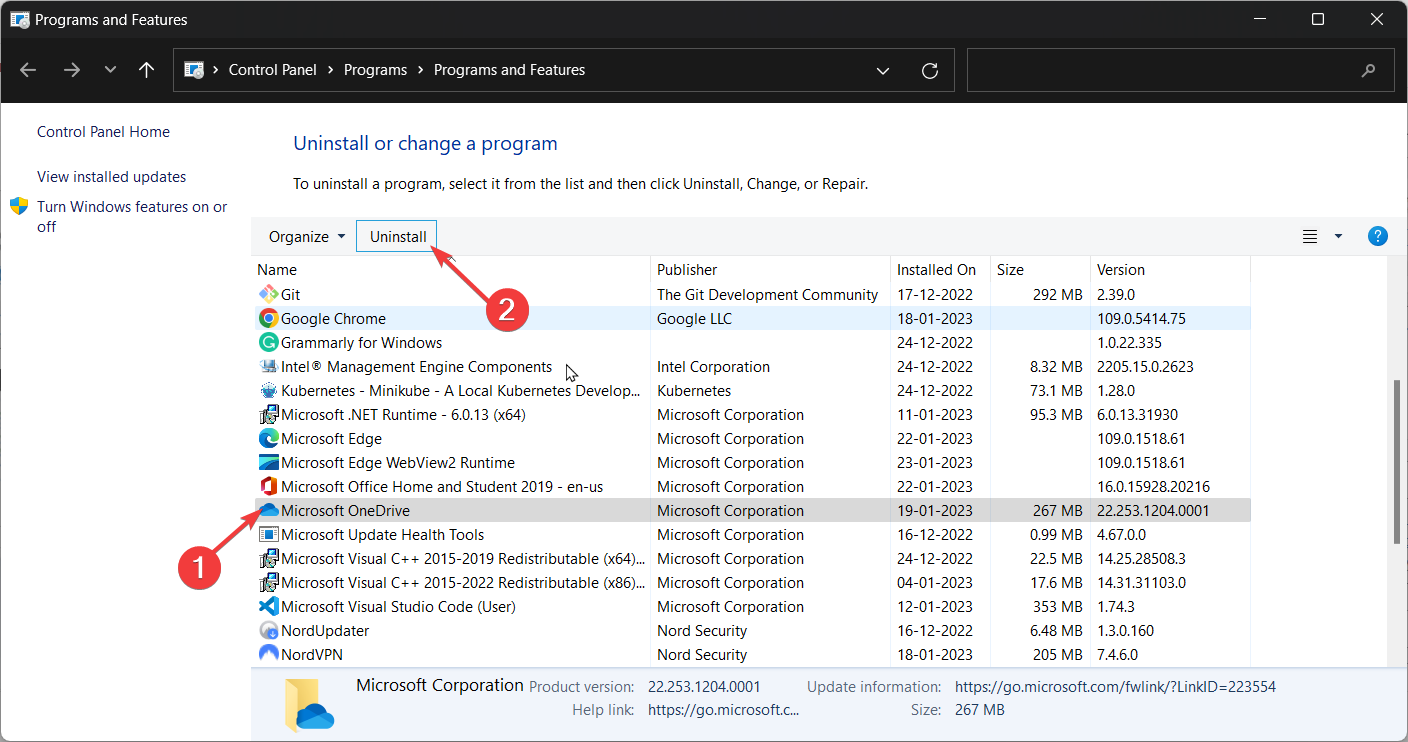 Выбор WinZip и кнопка Удалить в списке программ