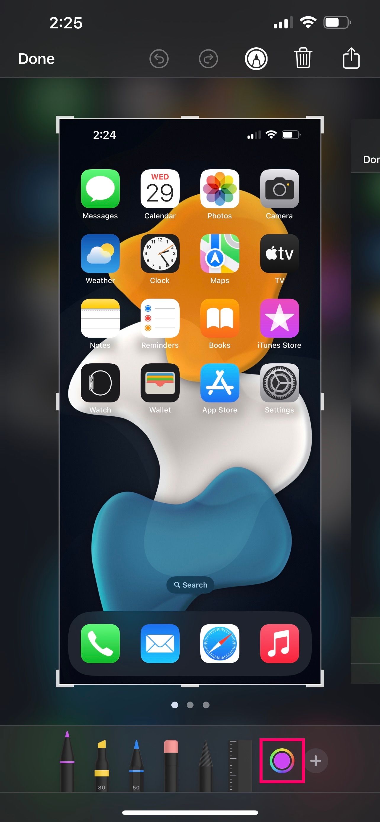 Интерфейс инструмента Markup в iOS с открытым выбором цвета