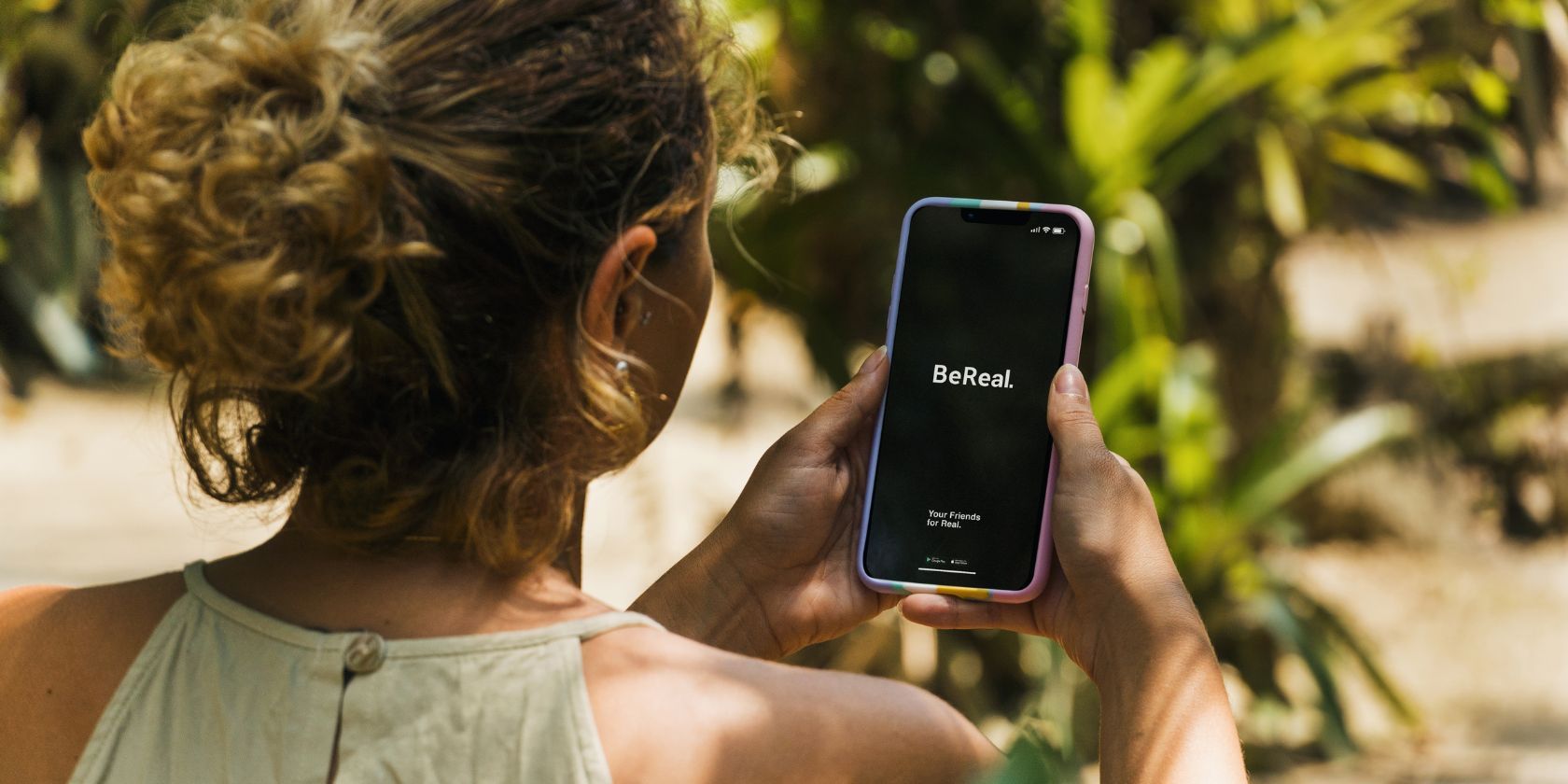 RealGroups в BeReal: создание и безопасность