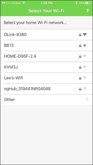Выбор домашней Wi‑Fi сети и ввод пароля
